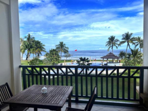 Seascape Karambunai Home - Amazing sea front view!